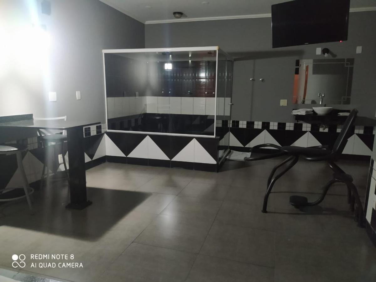 Movie Inn Motel E Hospedagem (Adults Only) Ribeirão Preto Dış mekan fotoğraf