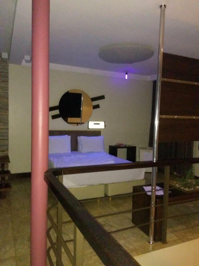 Movie Inn Motel E Hospedagem (Adults Only) Ribeirão Preto Dış mekan fotoğraf